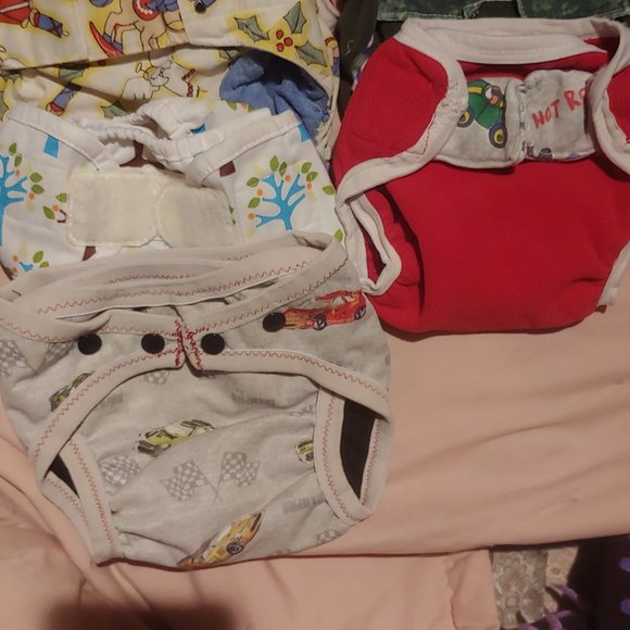 Lot of Cloth Diapers with inserts. - Picture 4 of 9